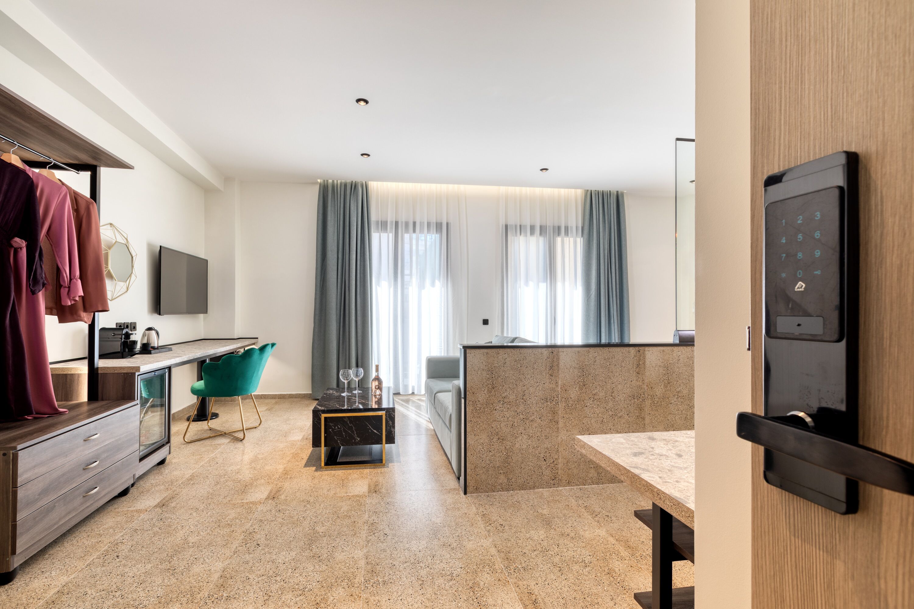 deluxe double room | 1 bedroom, premium bedding, memory-foam beds, minibar