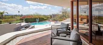 Peaceful Refuge on Camelback Mountain