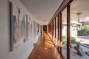 Interior - Peaceful Refuge on Camelback Mountain (Phoenix)