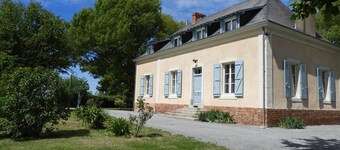 Charming Cottage Near Le Mans: Garden, Terrace, 4 Bedrooms, 3 Bathrooms, Wi-Fi, Family Friendly