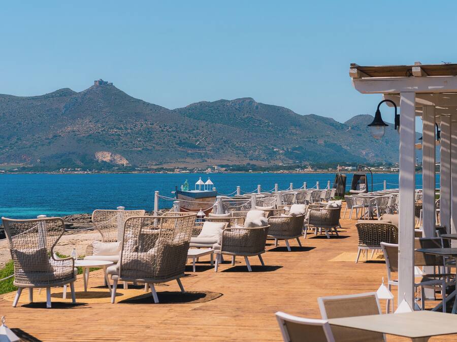 Sundeck
