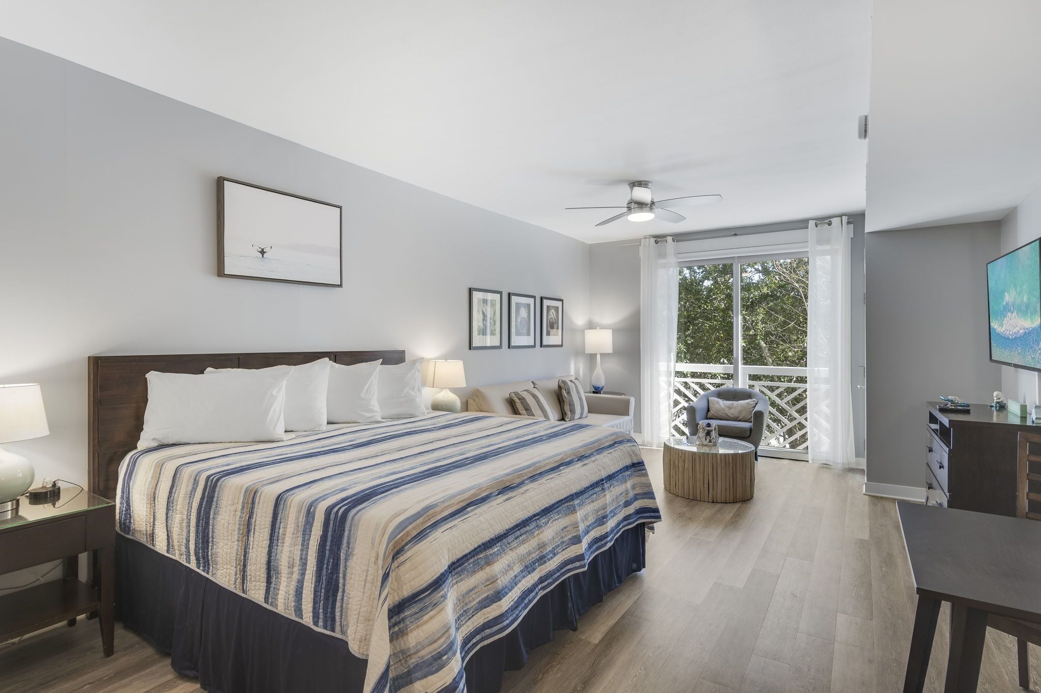 Bahia Sandestin 3rd floor Studio -Steps to Baytowne Wharf-
