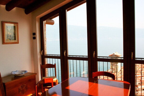 Living room - Limonaia Il Pescatore - Rebomaholidays (Gargnano)