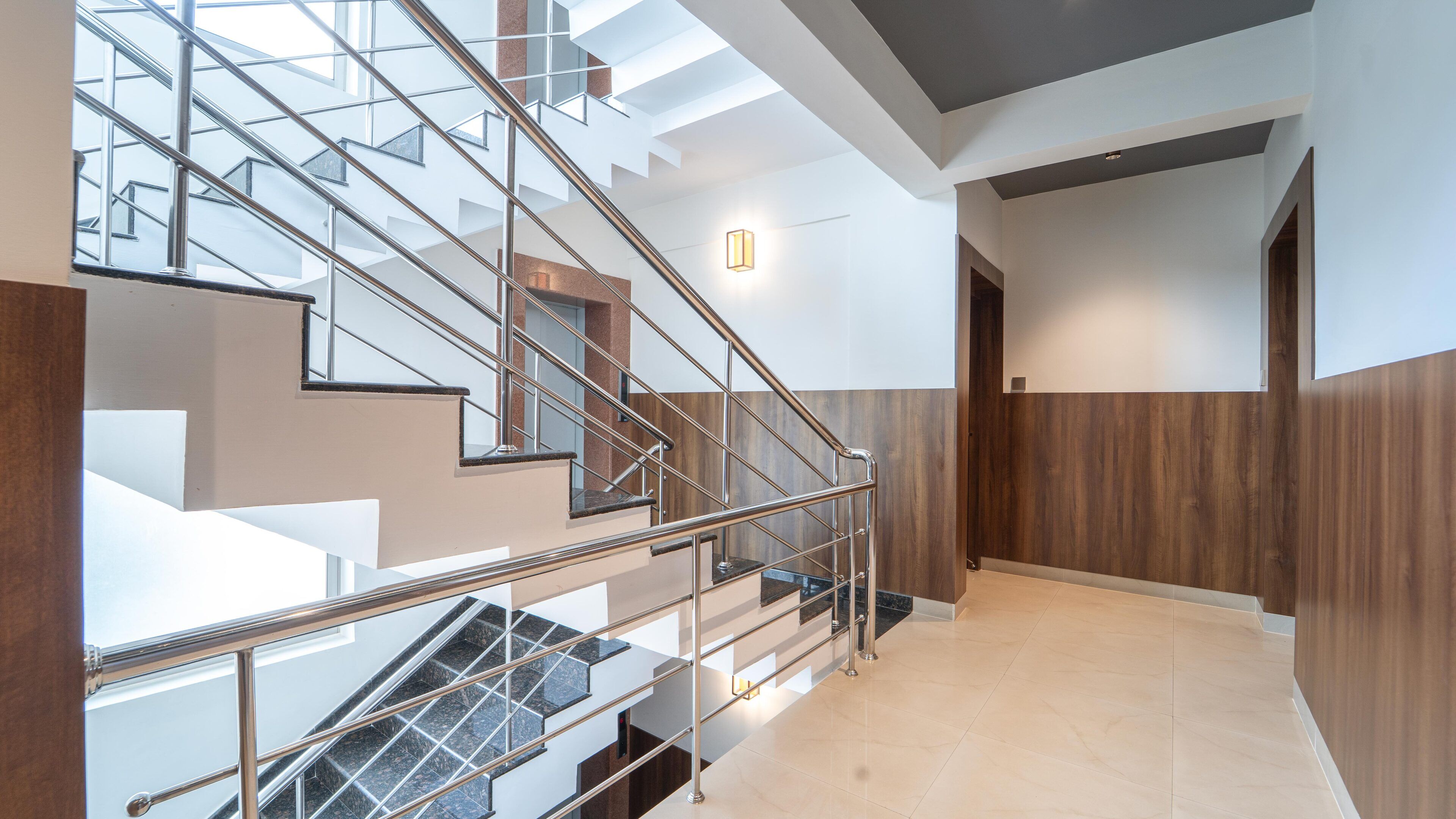 Photo - Treebo Petals Suites Marine Drive