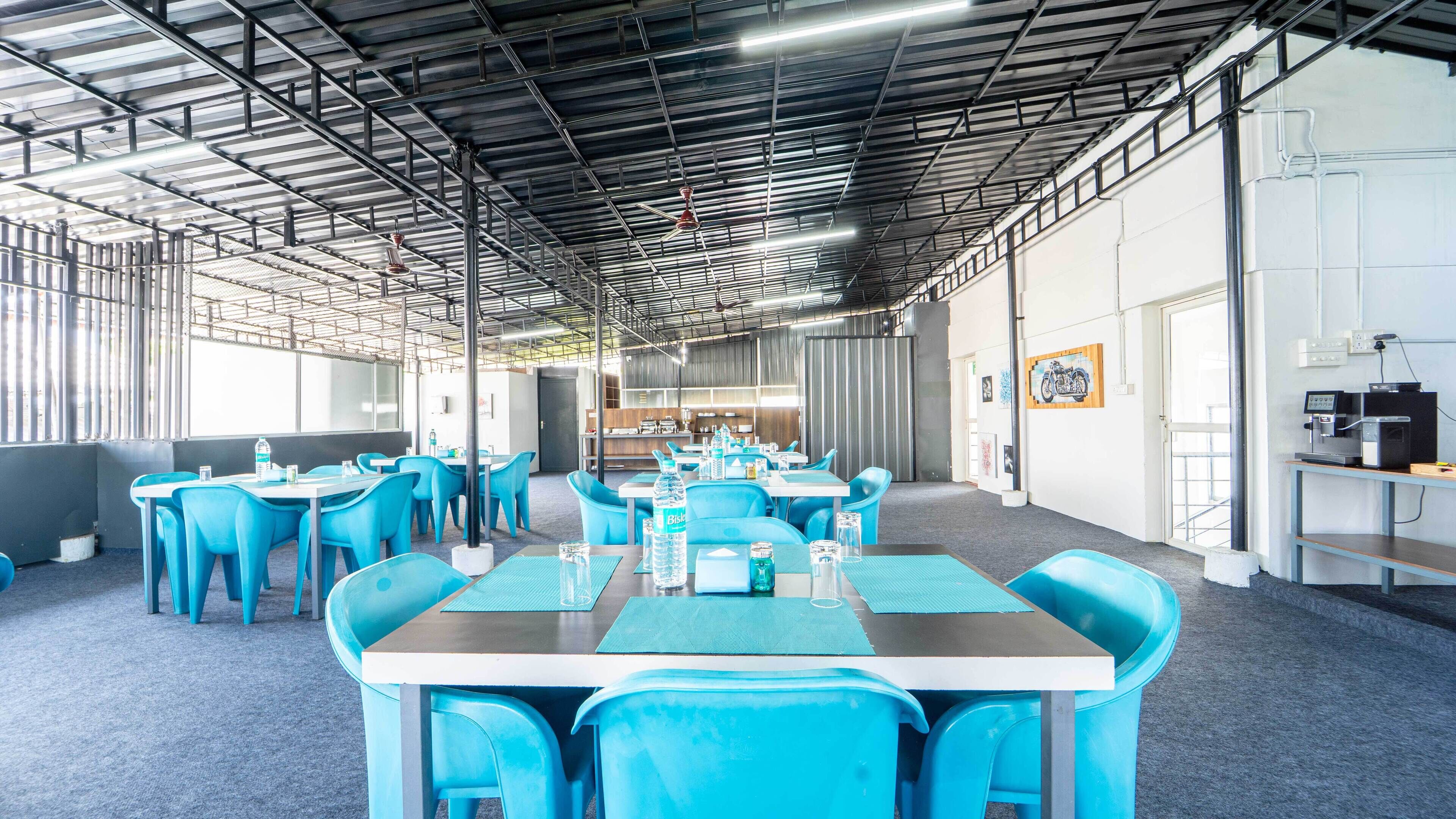 Photo - Treebo Petals Suites Marine Drive