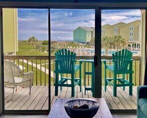 Interior - Surf Condo 517 | Surf City, NC | Oceanview | Community Pool (Surf City)
