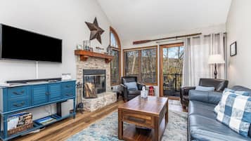 TV connectée, cheminée