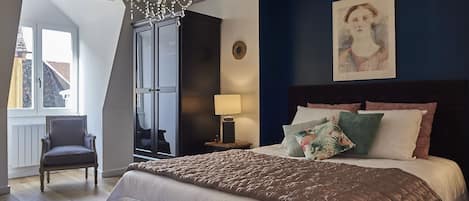 2 chambres, fer et planche à repasser, lit parapluie, Wi-Fi gratuit