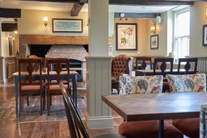 Restaurant - The Fleet (Tewkesbury)