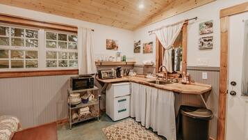 Cabin, 1 Bedroom | Private kitchen | Fridge, coffee/tea maker, toaster