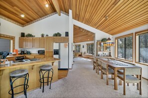 Maison, 4 chambres | Cuisine privée