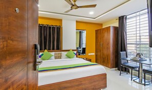Standard Double Room | Desk, iron/ironing board, free WiFi, bed sheets - Itsy Hotels D'Comfort Inn (Hyderabad)