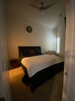 1 habitación, wifi gratis y ropa de cama