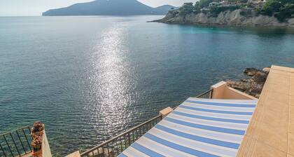 VISTA AZUL 8 - Summer house facing the sea and a few steps from the beach.