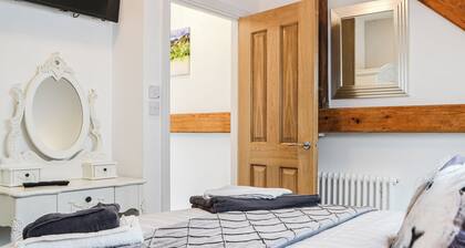 Chapel Mouse Cottage