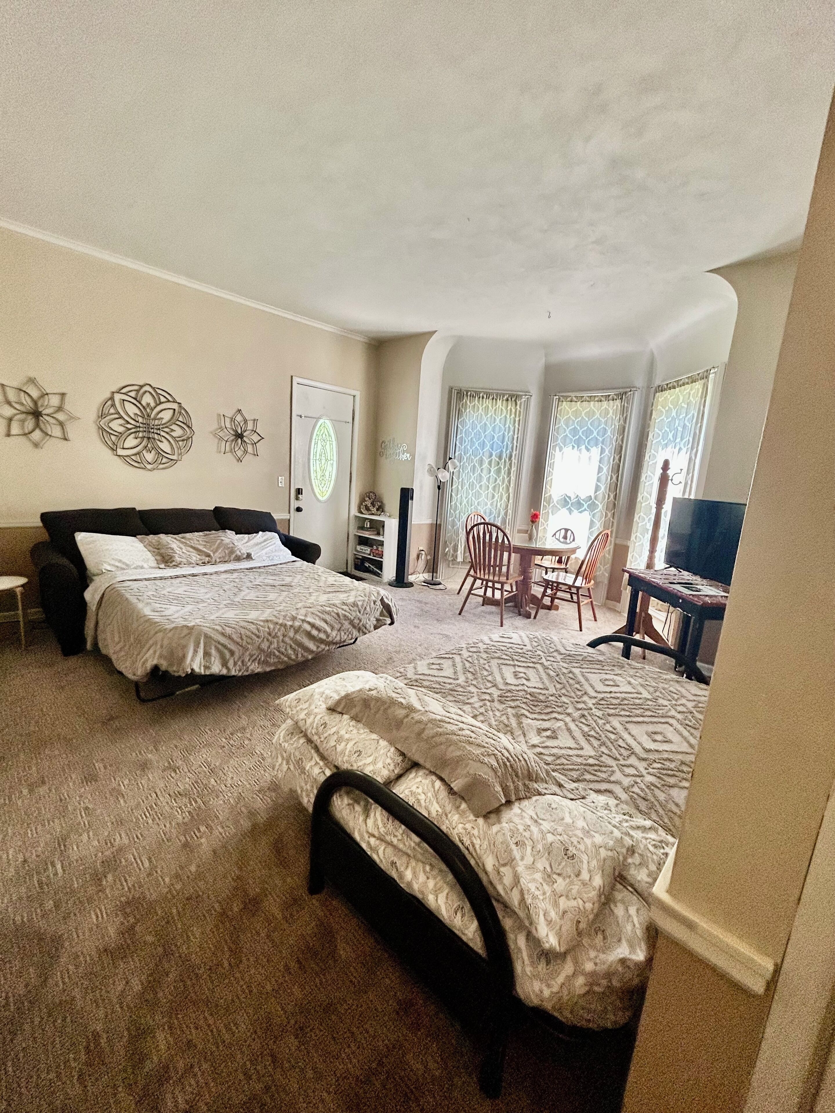 1 bedroom, iron/ironing board, free WiFi, bed sheets