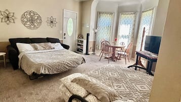 1 chambre, fer et planche Ă repasser, Wi-Fi gratuit, draps fournis