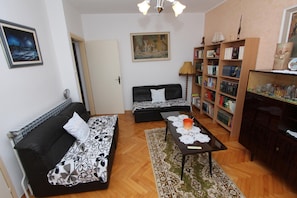 Apartment, 2 Bedrooms, Balcony | Living area