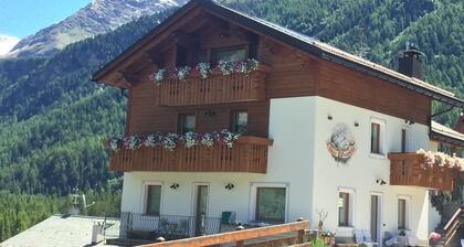 THREE-ROOM APARTMENT FAMILY MOUNTAIN ALL SEASON SKI AND TREKKING S. CATERINA VALFURVA