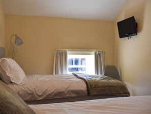 2 habitaciones, wifi gratis y ropa de cama 