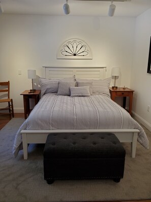 1 habitación, tabla de planchar con plancha, wifi gratis y ropa de cama 