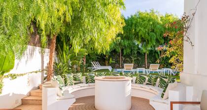 Pure Luxury Villa De Los Leones in Sitges Near Sea