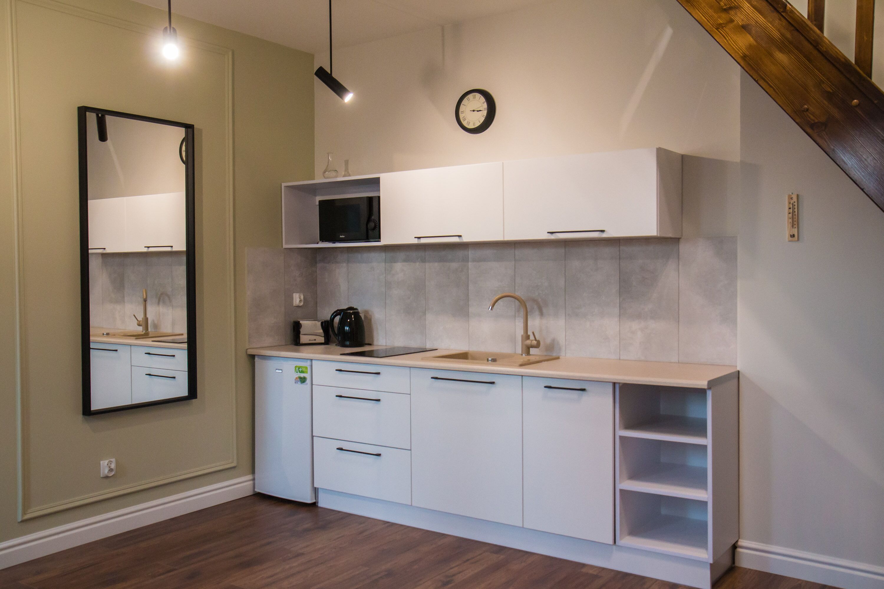 Design Apartment | Private kitchen | Fridge, microwave, cookware/dishes/utensils