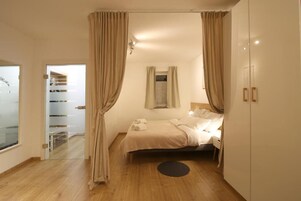 Comfort Apartment, Ensuite, Garden View (Apartma ) | Interior