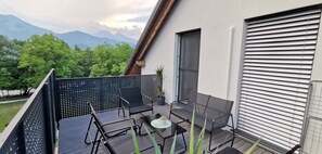 公寓, 独立浴室, 山景 (Apartma mansarda) | 阳台景观