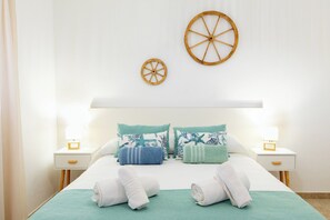 3 bedrooms, WiFi, bed sheets