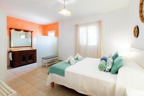 3 chambres, Wi-Fi, draps fournis