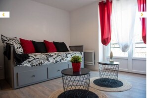 1 bedroom, iron/ironing board, free WiFi