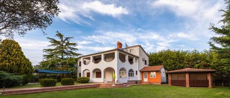 Aire de pique-nique/barbecue