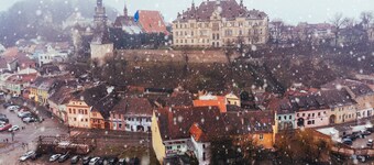 MOLDO HOUSE, "CASA MOLDO", AT THE FOOT OF THE MEDIEVAL FORTRESS, CENTRAL