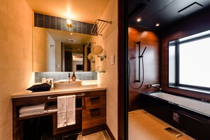 Terrace Suite Room, Non Smoking | Bathroom | Combined shower/tub, deep soaking tub, free toiletries, hair dryer - Prostyle Terrace Naha (Naha)