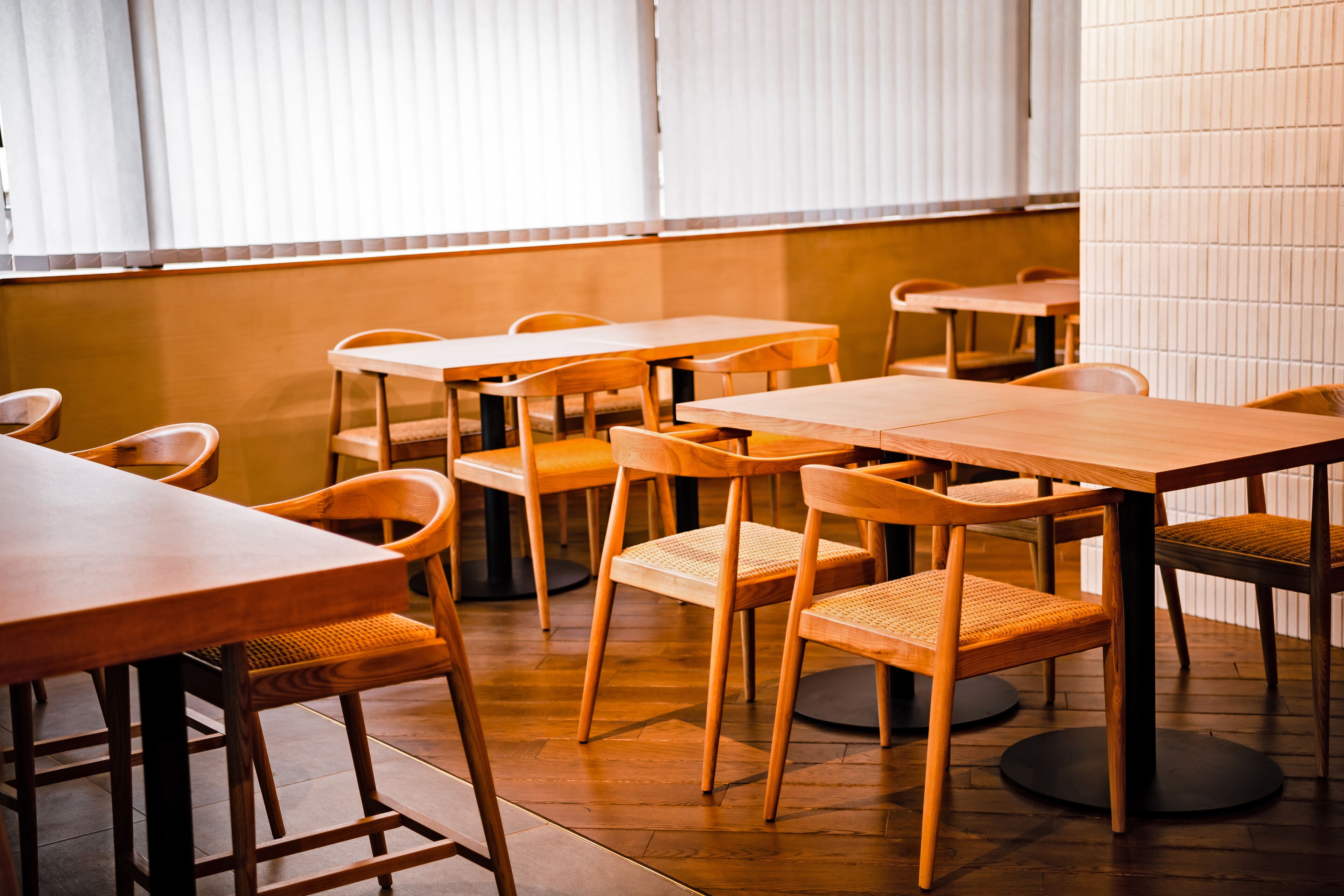 breakfast, lunch, brunch served; hawaiian cuisine