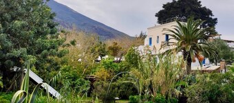 Impeccable 1-bed House in Stromboli