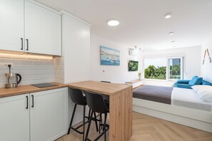 Apartment | Private kitchen | Fridge, oven, stovetop, dishwasher - Beautiful L&N Studio Apartment in Dubrovnik (Dubrovnik)