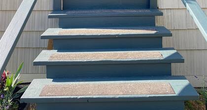 Historic Downtown Cottage