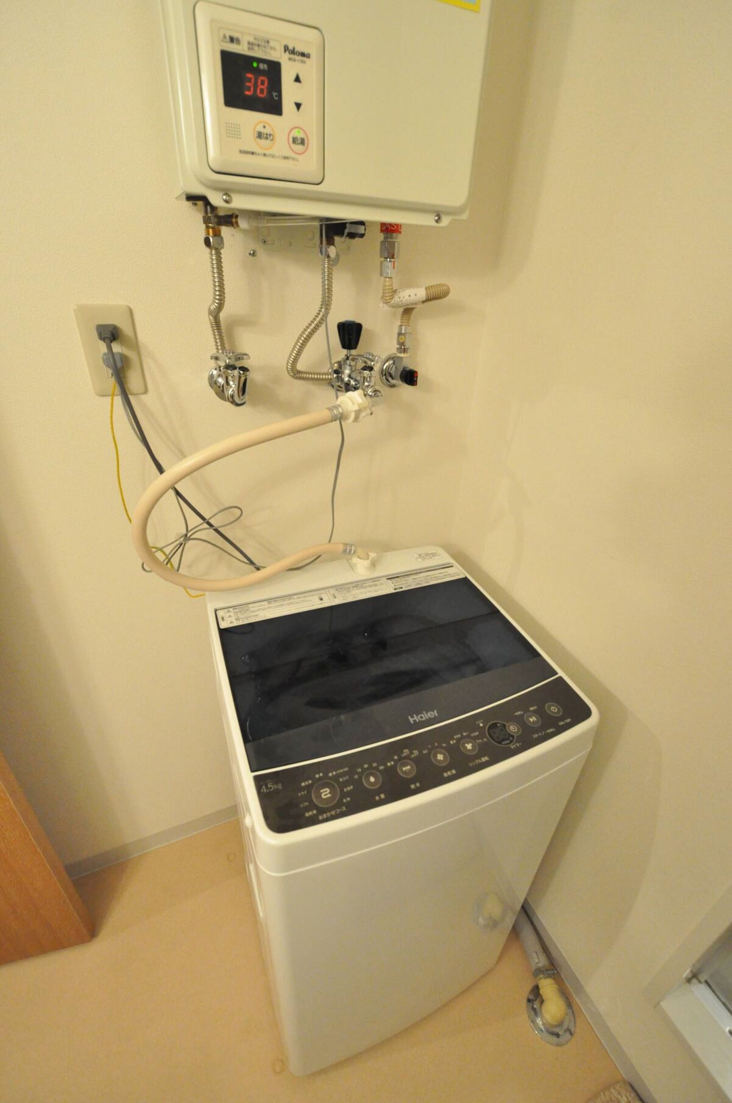 룸, 금연 | 욕실 | 별도의 욕조 및 샤워 시설, 무료 세면용품, 헤어드라이어, 타월