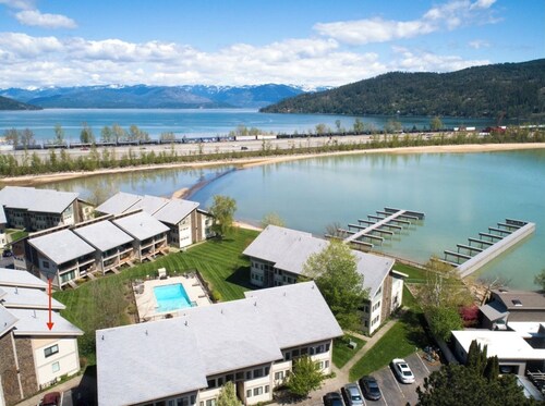 Updated Condo on Lake Pend Oreille w/Boat Slip in Downtown Sandpoint