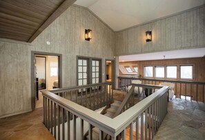 Interior - NEWLY RENOVATED! Expansive 8,800 SF Luxury Home + Walkable to Beaver Creek Village + Hot Tub + Game Rooms (Beaver Creek)