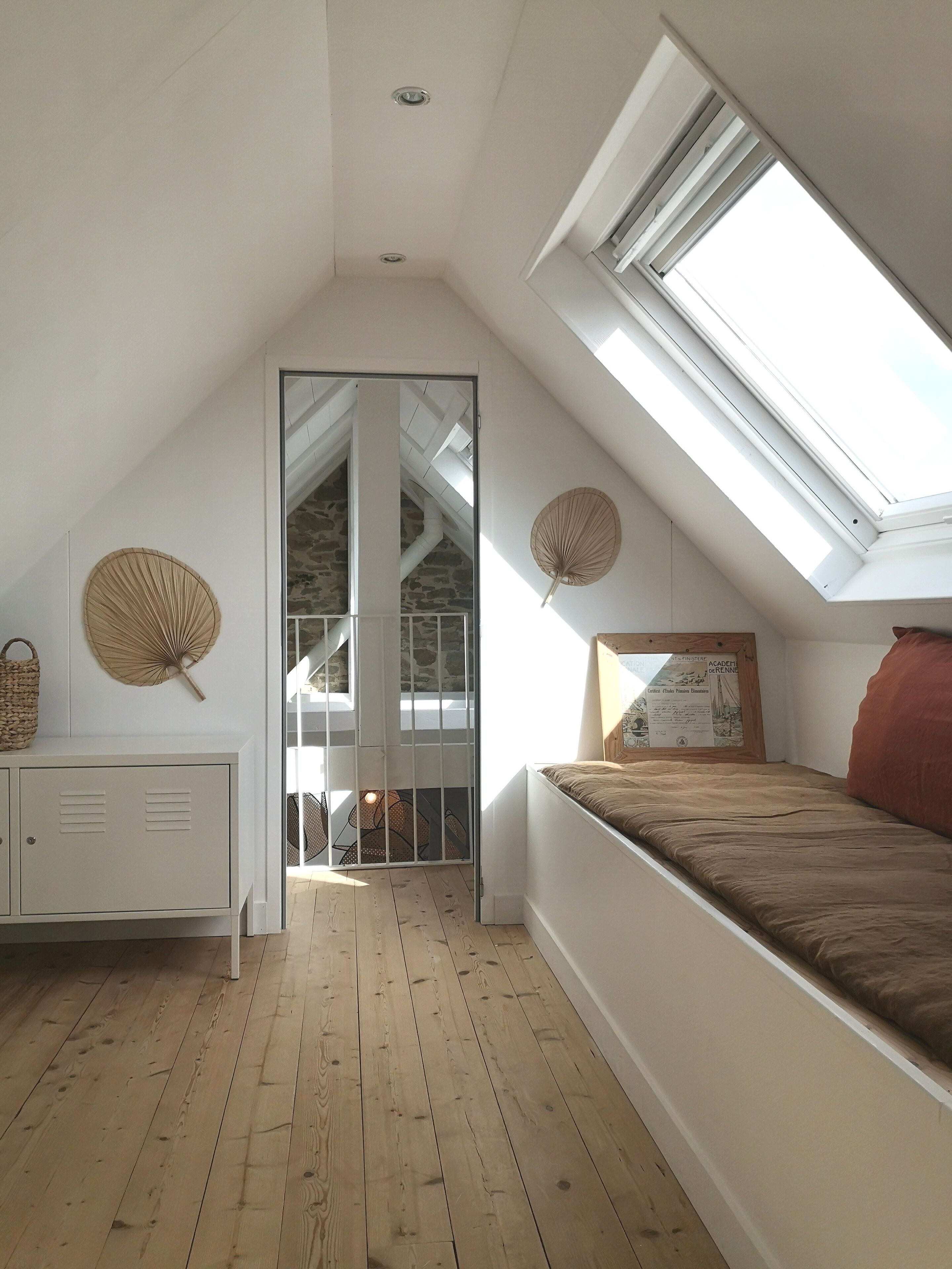 2 chambres, fer et planche à repasser, Wi-Fi gratuit, draps fournis