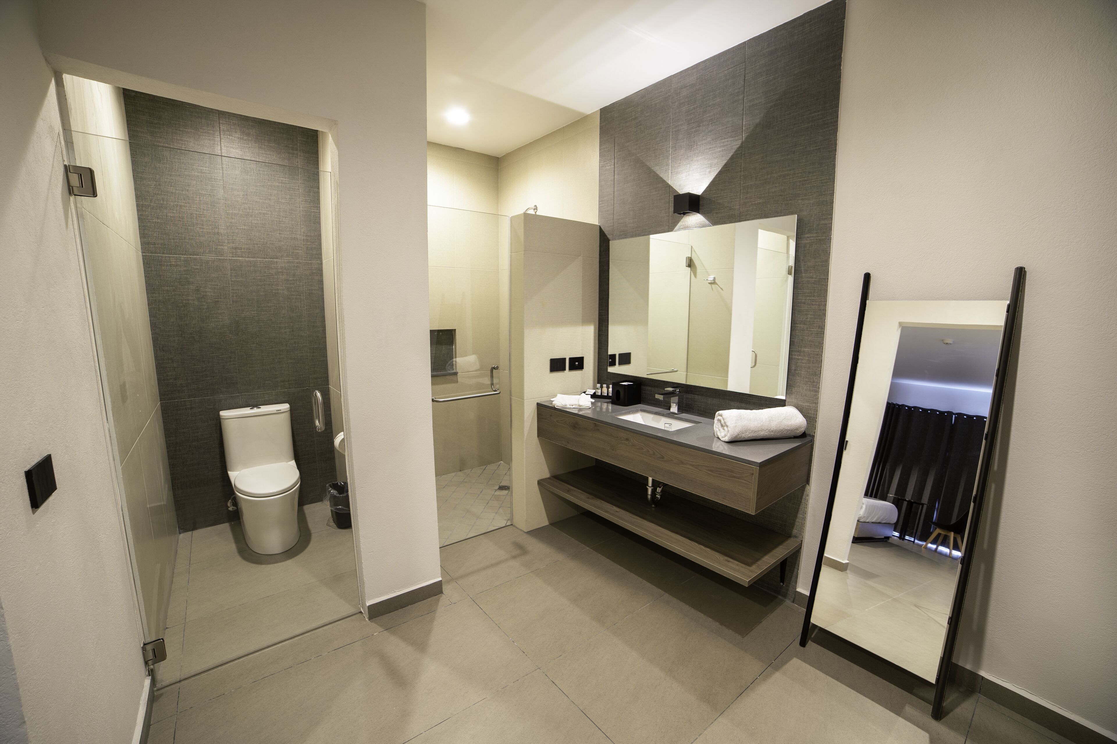 superior suite, 1 king bed with sofa bed | bathroom | shower, hair dryer, towels, soap