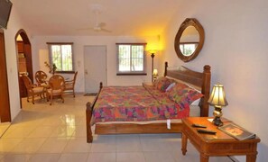 7 bedrooms, WiFi, bed sheets, wheelchair access