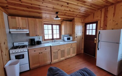 Superior Reflections Cabin 3
