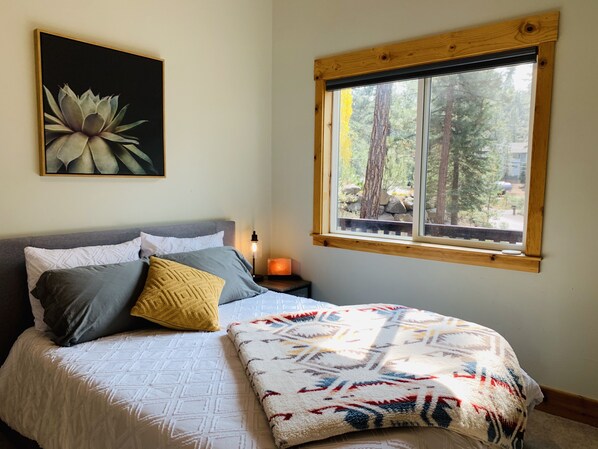 1 bedroom, desk, iron/ironing board, travel cot