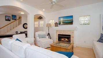 Smart TV, fireplace, video games, DVD player