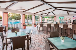 Bar (on property) - 2 Bedrrom Villa at Sheraton Vistana Resort (Orlando)