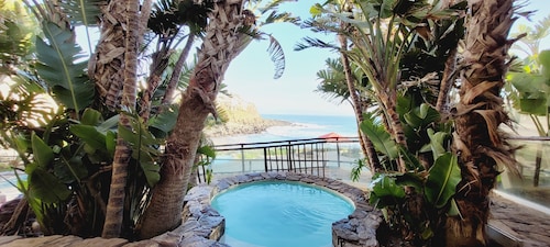 Spectacular Oceanfront Sunset View Condo in Rosarito w Heated Pool & Jacuzzis.